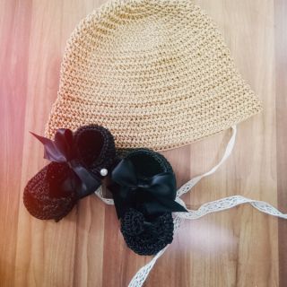 Set mũ ajuma và sandal cho bé