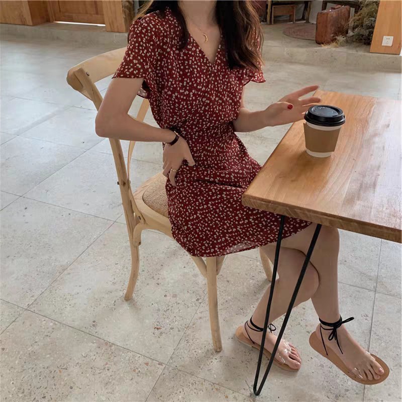 Đầm hoa đỏ vintage DD077 | BigBuy360 - bigbuy360.vn