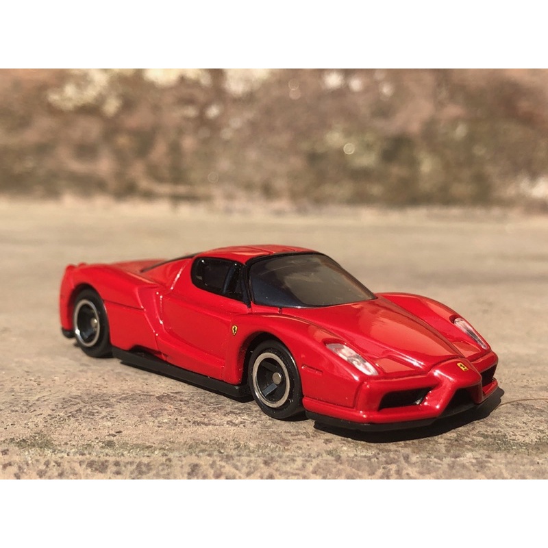Xe Mô Hình TOMICA FERRARI S=1:64