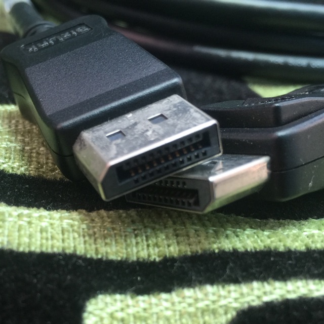 Cáp displayport to displayport chính hãng, Zin theo màn hình