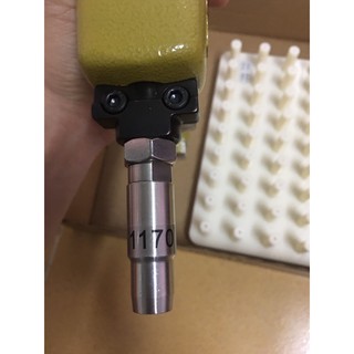 Máy bắn đinh dù MEITE 0750