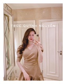 Váy nhúm eo cúc ngọc