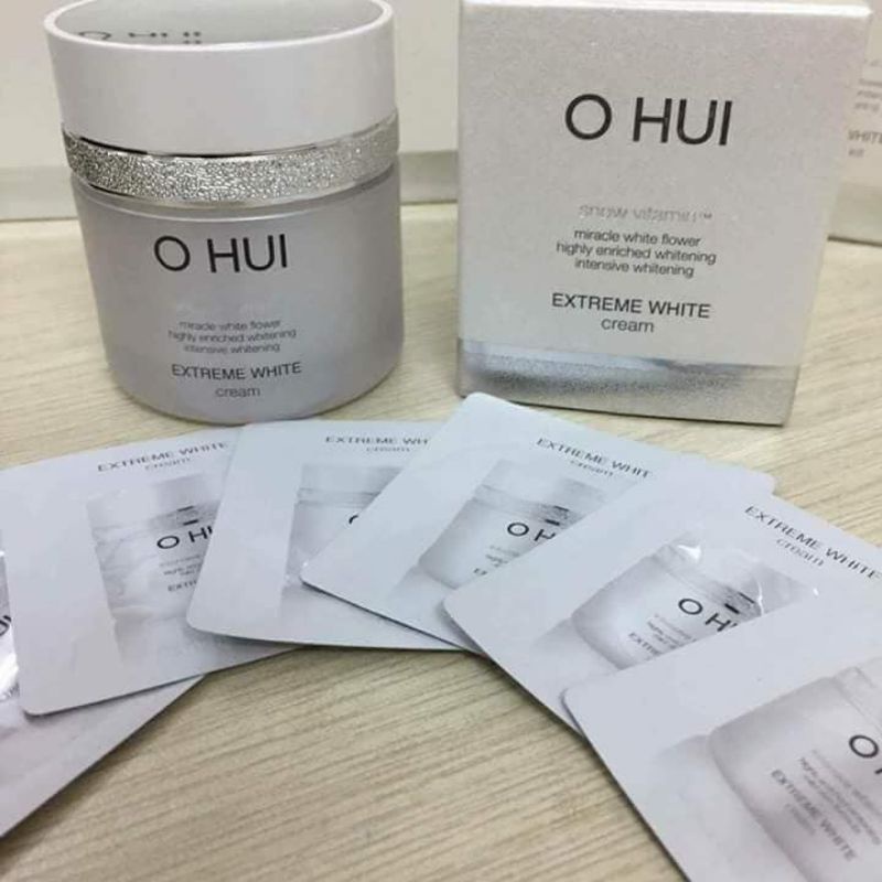 (date 2024) Kem dưỡng trắng da làm mờ thâm nám da chống lão hóa Ohui Extreme White Cream (1 gói)