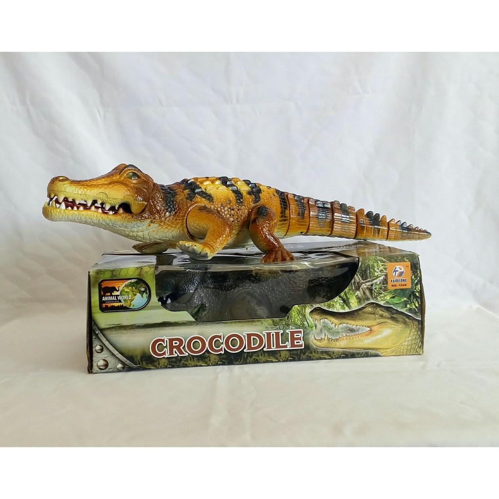 Cá sấu chạy pin có nhạc di chuyển được phát ra âm thanh cho bé