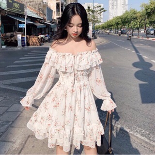 Váy bánh bèo trễ vai😍😘