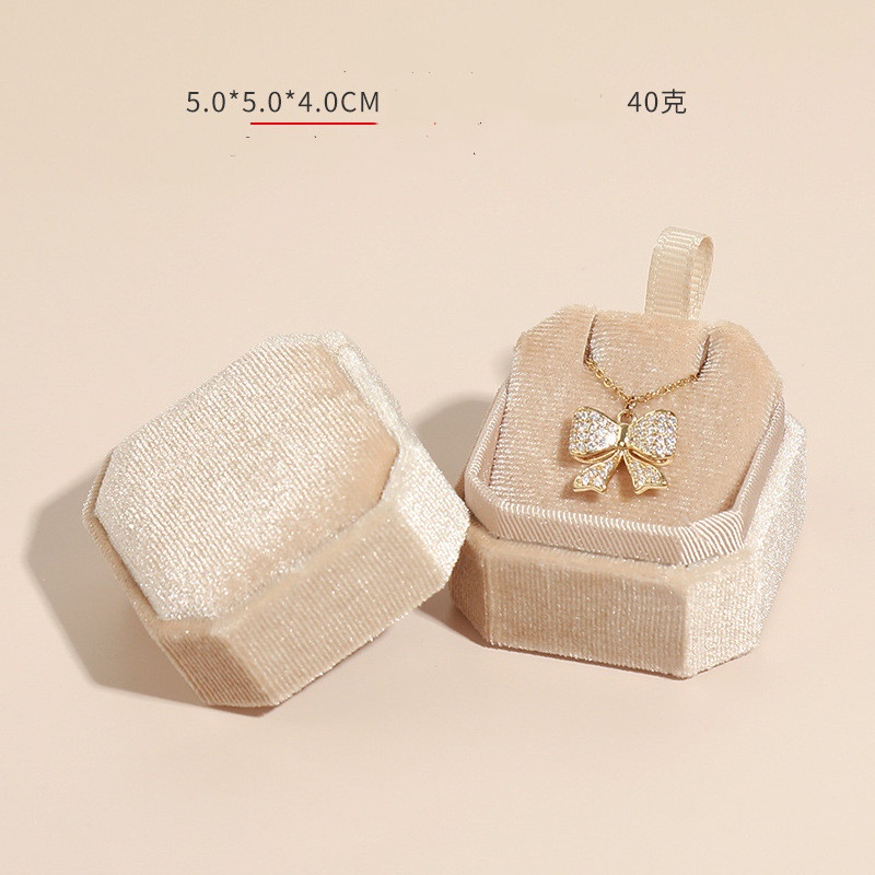 1 Hộp Đựng Trang Sức Hình Lục Giác Bằng Vải Nhung Dày 5x5x4cm
