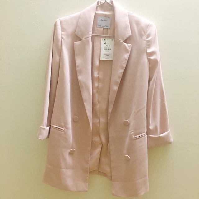 Áo blazer Bsk new tag màu hồng cực xinh | BigBuy360 - bigbuy360.vn