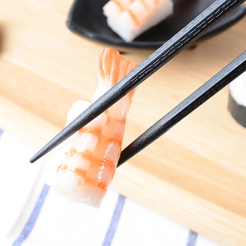 Đôi đũa phong cách Nhật Bản cao cấp tiện lợi cho nhà bếp