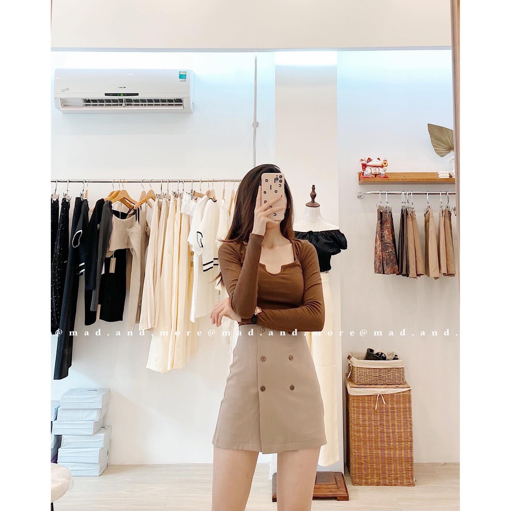 Chân váy 6 nút | BigBuy360 - bigbuy360.vn