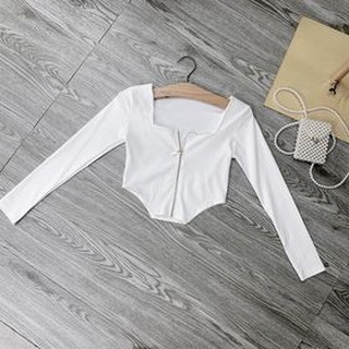 Áo thun crotop dài tay màu trắng