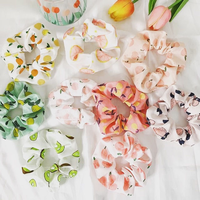 Chun cột tóc vải Scrunchie hoa quả