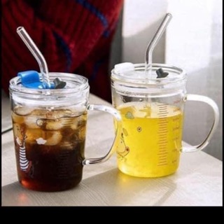 CỐC THUỶ TINH CHIA VẠCH KÈM ỐNG HÚT HOT