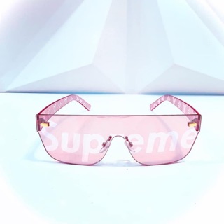 Kính râm LV x Supreme