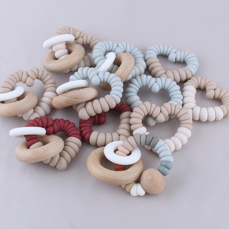 Đồ Chơi Vòng Tay Ngậm Mọc Răng Bằng Silicone Dành Cho Bé Sơ Sinh