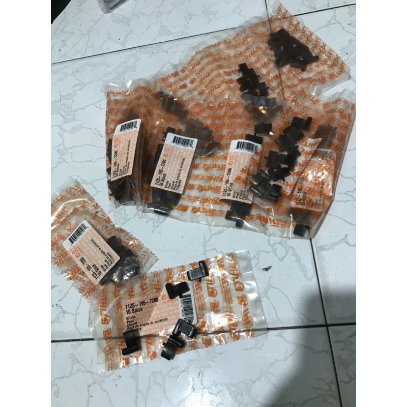 Chó bung chụp giật máy cưa xích MS 170/180/250/361/382/230/023/025 hàng chính hãng STIHL