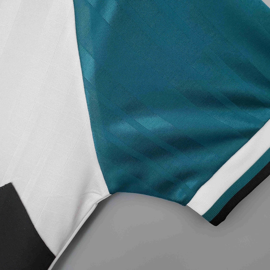 Áo Thun Bóng Đá Đội Liverpool 93-95 Phong Cách Retro