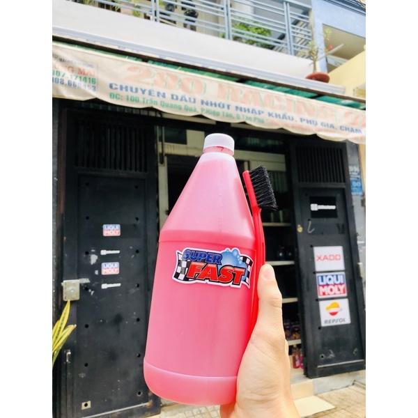(tặng bàn chải ) Nước rửa xe Super Fast