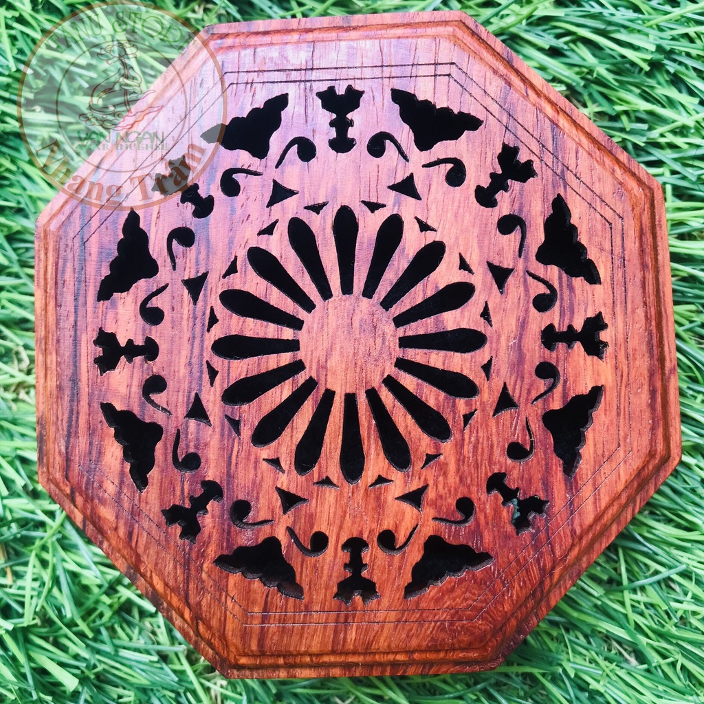 HỘP XÔNG NHANG TRẦM MẪU ĐA GIÁC BẰNG GỖ HƯƠNG -HOLDER INCENSE-HOA VĂN SẮC NÉT TINH TẾ