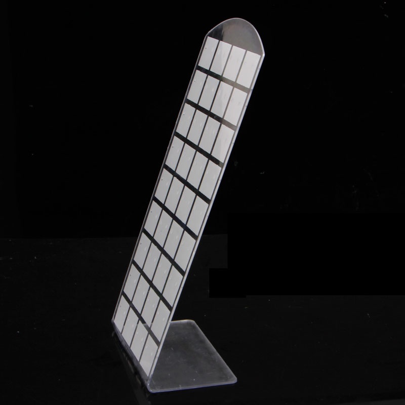 Giá đỡ trưng bày trang sức 72 lỗ bằng nhựa 10MK