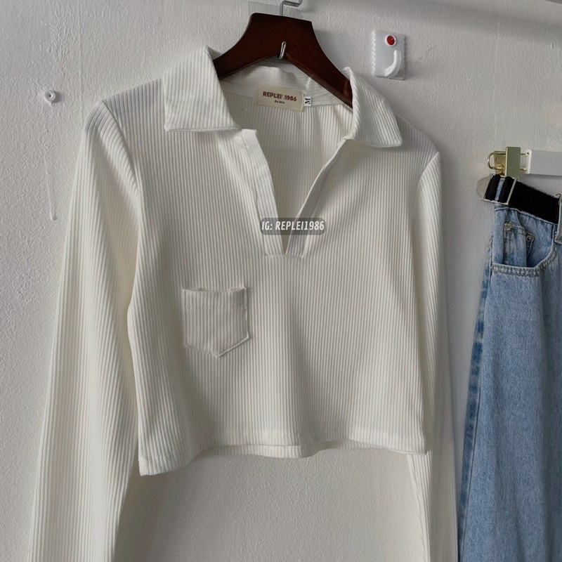 Áo croptop thun gân, tay xẻ, túi 1 bên