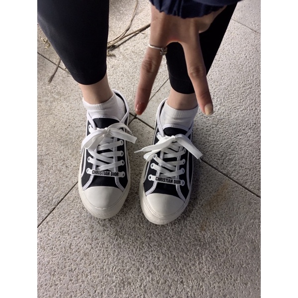 Giày Sục Di.or xinh ơi là xinh 😍