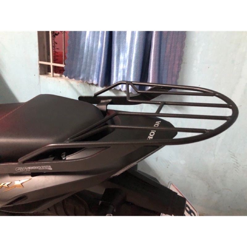 Cảng Sau GiVi Xe WINNER X(có kèm pát gắn )