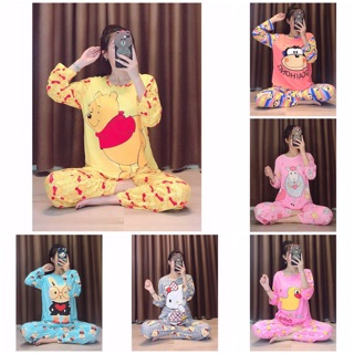 Đồ bộ tay dài quần dài.