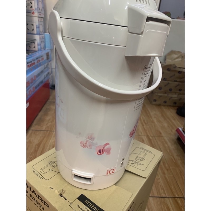 Bình thủy điện Sharp 2.8 lít. Hàng chính hãng, sản xuất Thái Lan, bảo hành 12 tháng.