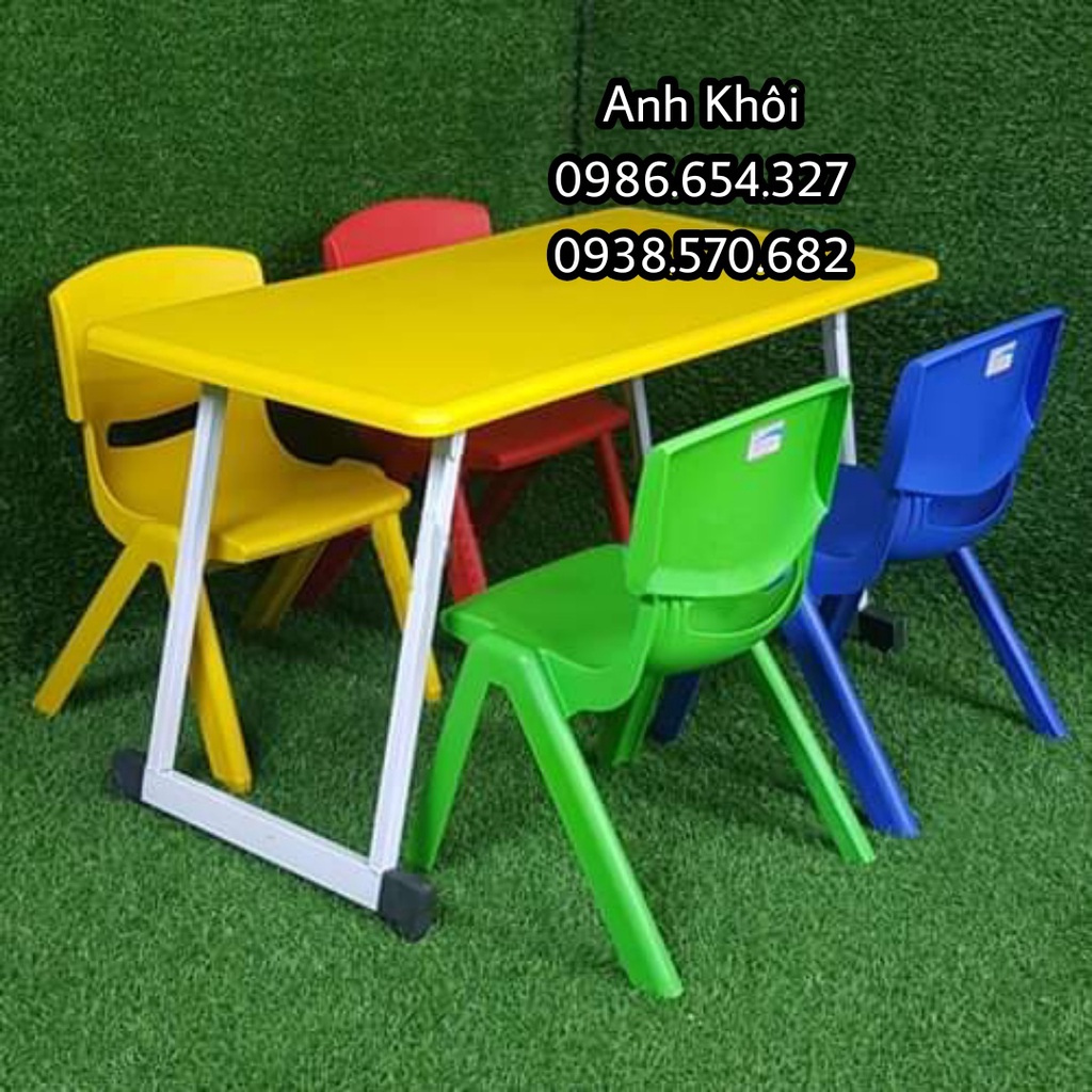 Bàn học chân gấp nhiều màu cho bé cty Anh Khôi, ko đặt bàn và ghế 1 đơn nhé khách vì cồng kềnh ko đi được ạ