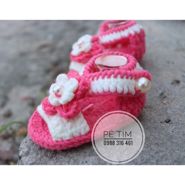 Giày len handmade/ giày sandal bông hồng trắng cho bé gái