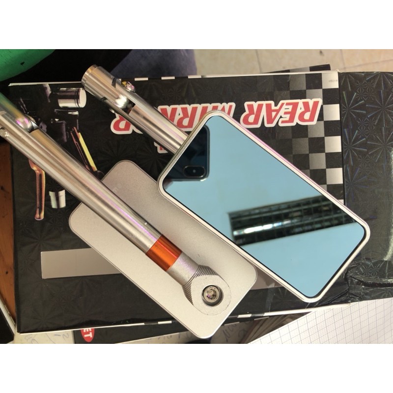 KIẾNG VUÔNG IPHONE RIZOMA GIÁ LẺ 1 CÂY SIÊU RẺ