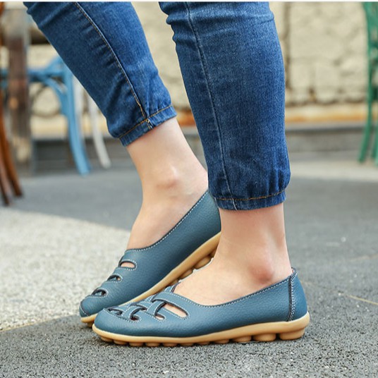 Giày Da Thật Đục Lỗ Thoáng Khí Siêu Nhẹ Cho Phụ Nữ Trung Niên | BigBuy360 - bigbuy360.vn