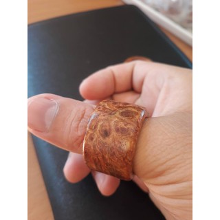 Nhẫn Gỗ Nu Huyết Long