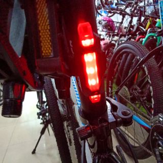 Đèn hậu BS 216 pin sạc usb dùng cho xe đạp