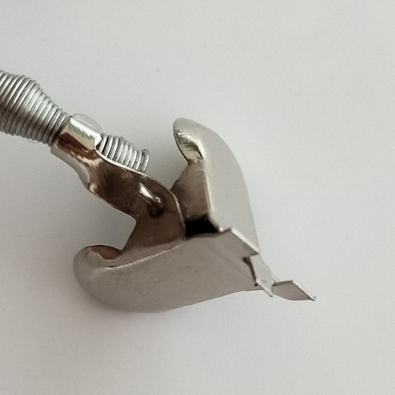 Chuông báo cá cắn câu ban đêm kèm kẹp gắn cần câu tiện dụng