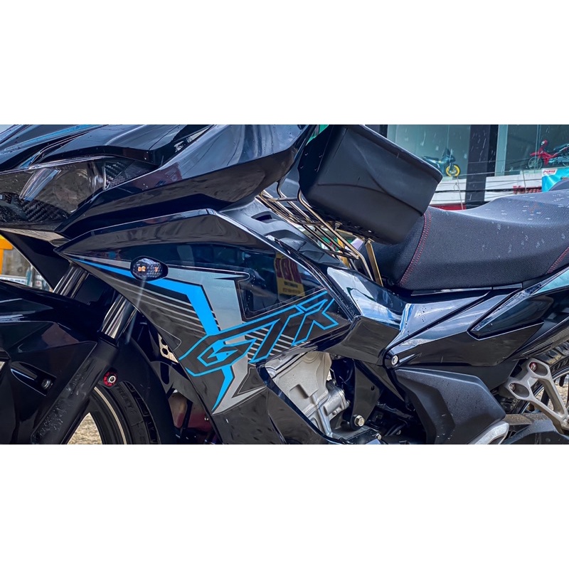 Tem rời Winner X V2 dán cho xe màu đen