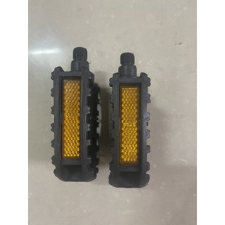 bàn đạp ( pedan ) xe đạp cốt to không bi