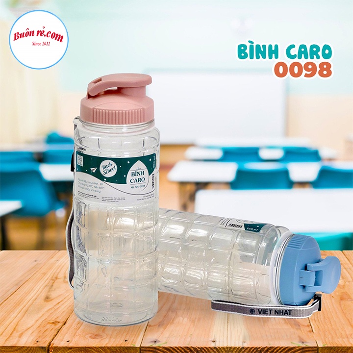 Bình nước học sinh kẻ caro 750ml Việt Nhật (0098), Bình đựng nước thể thao có quai dù treo -Buôn rẻ 01470