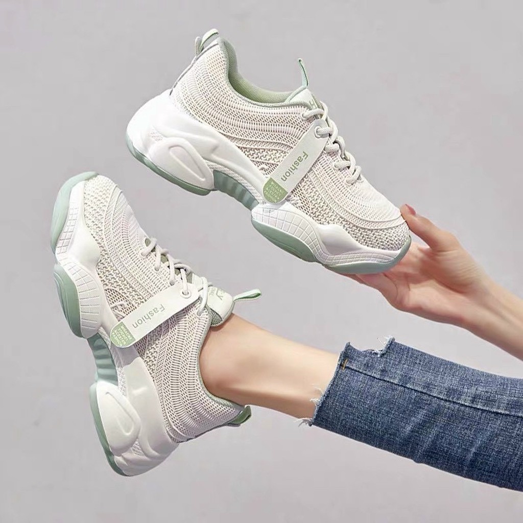 Giày thể thao viền sóng nâng đế chất đẹp mẫu mới