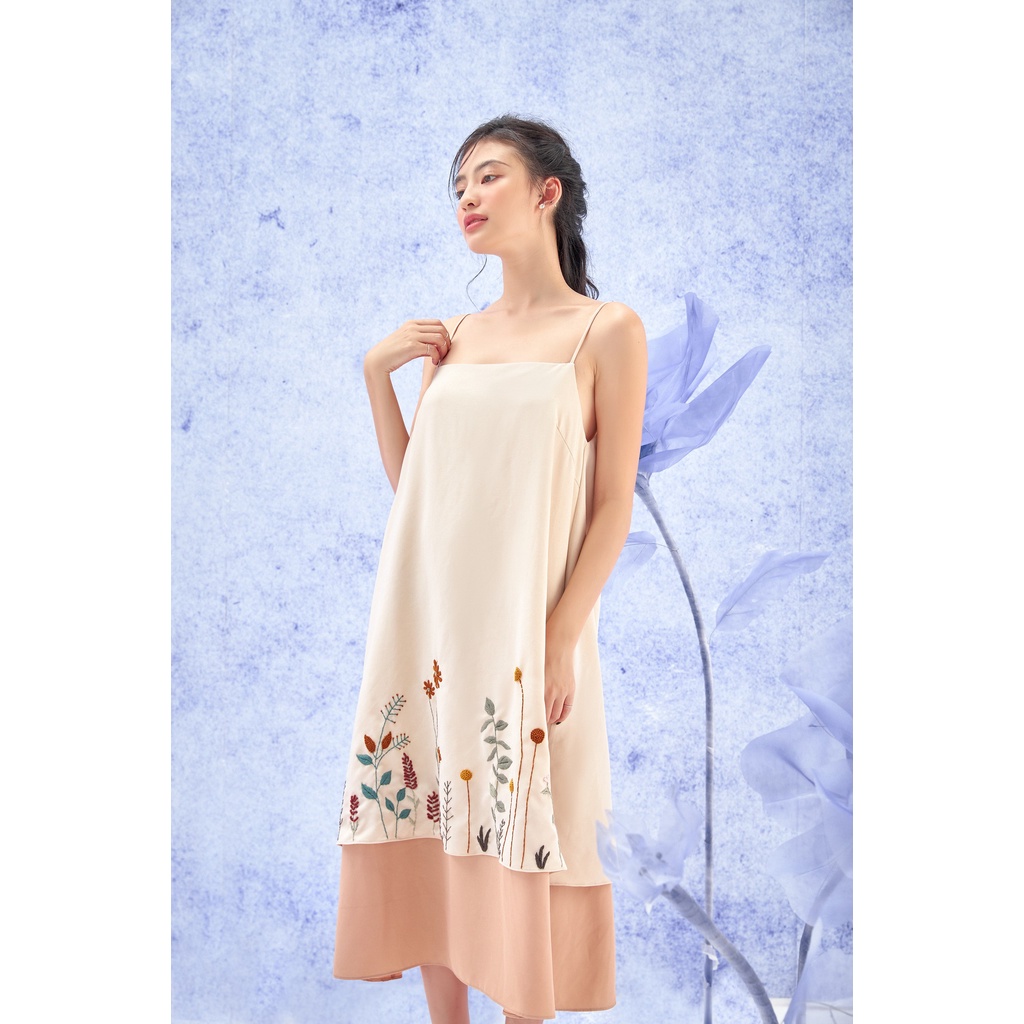 OLV - Đầm Latte Layering Embro