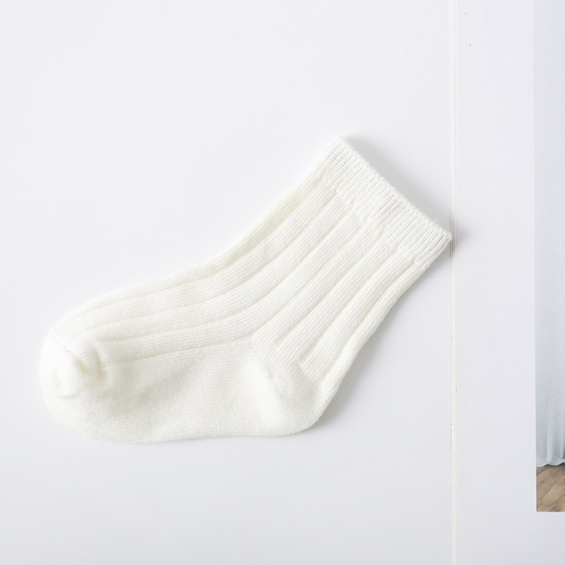 Vớ Cotton Kẻ Sọc Mềm Mại Nhiều Màu Chống Trượt Thoải Mái Thoáng Khí Cho Bé Gái