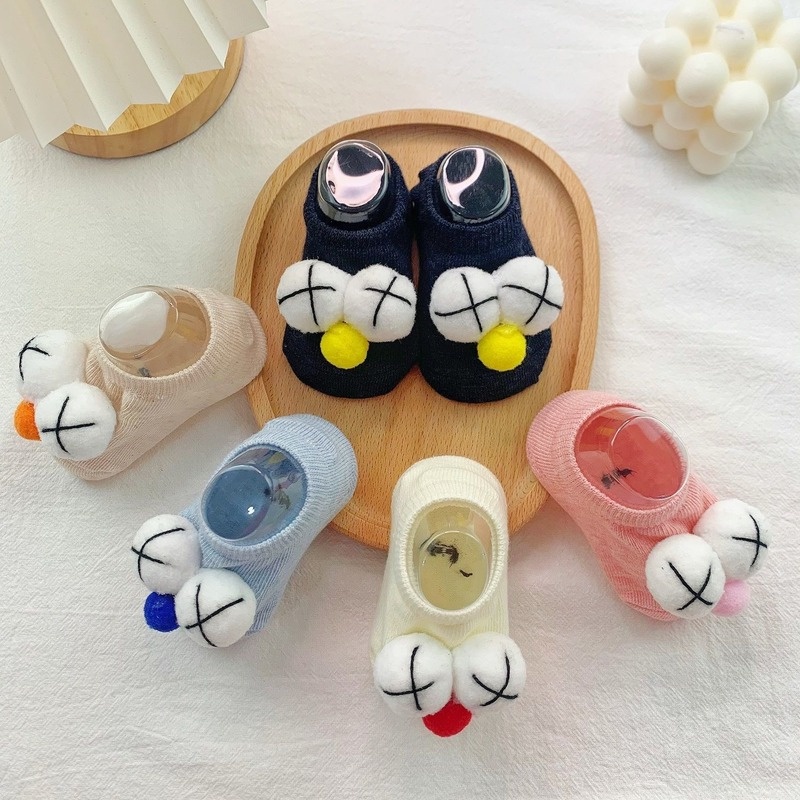 Tất hoạt hình 3D xinh xắn chống trơn trượt cho bé sơ sinh 0-3 tuổi