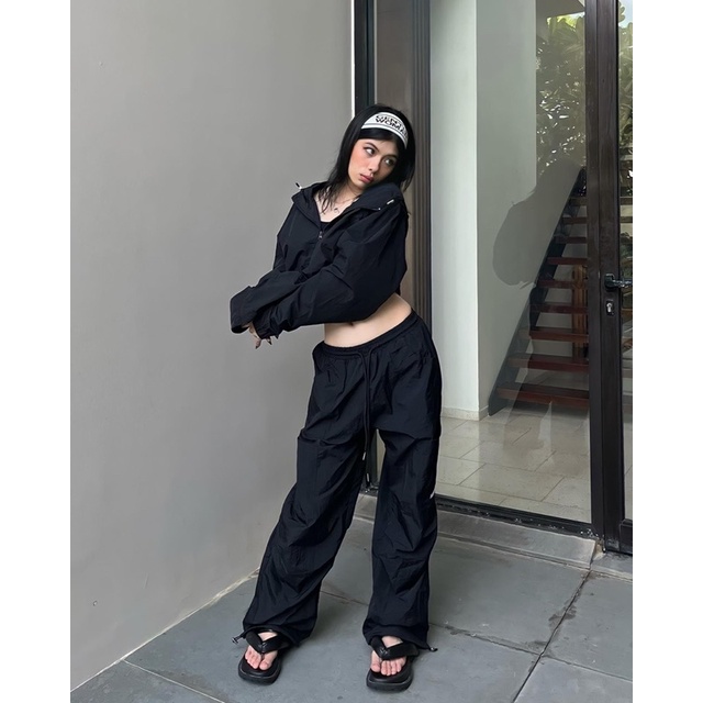 QUẦN NYLON LOGO PANTS NORMOS