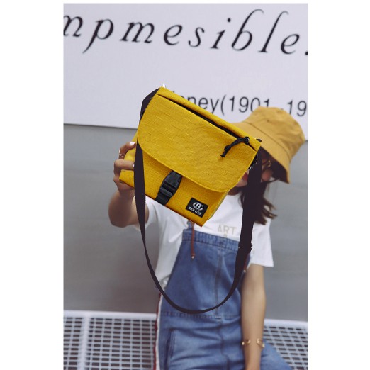 Túi đeo chéo nam nữ du lịch tiện ích unisex thời trang Bee Gee 061 hot trend