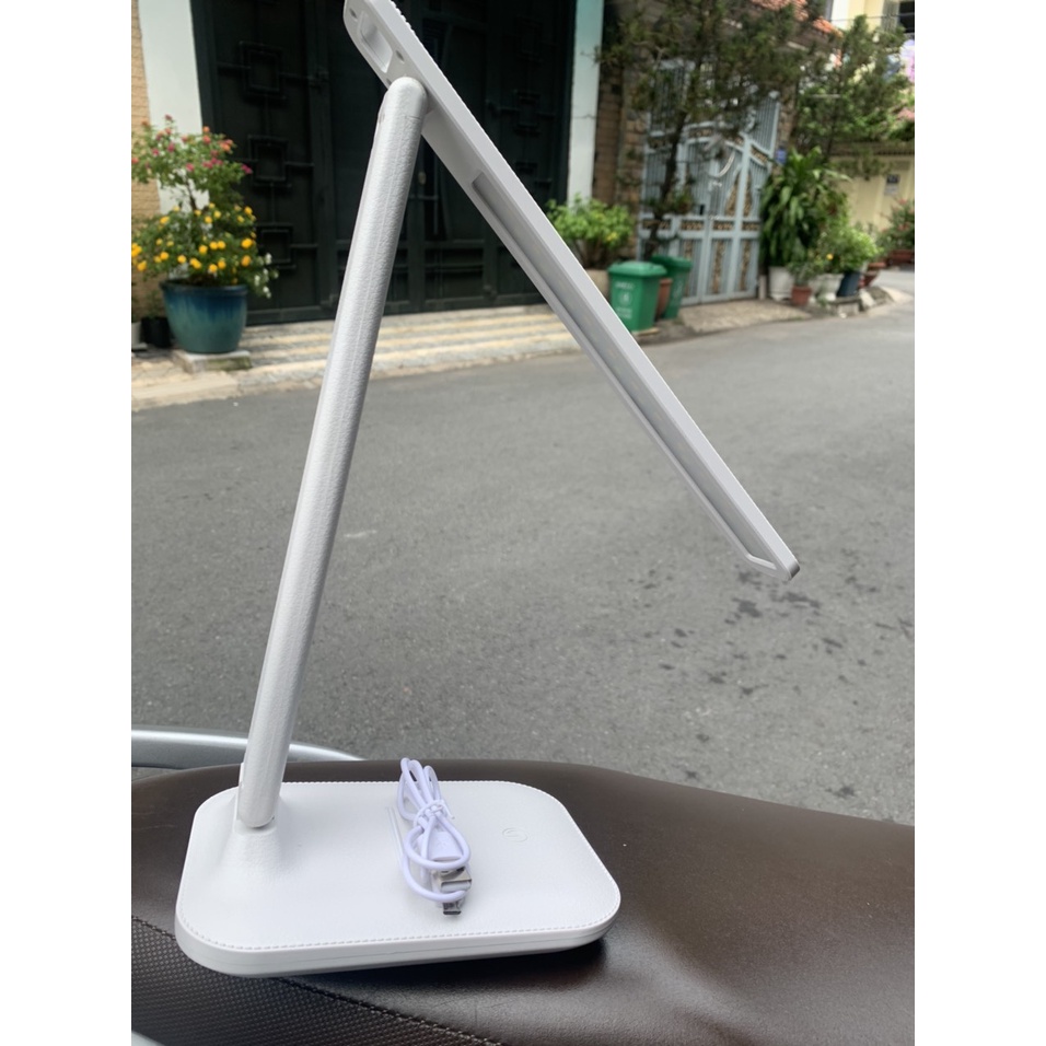 Đèn led tích điện chuyên nối mi, phun săm, làm nail, có 3 chế độ sáng