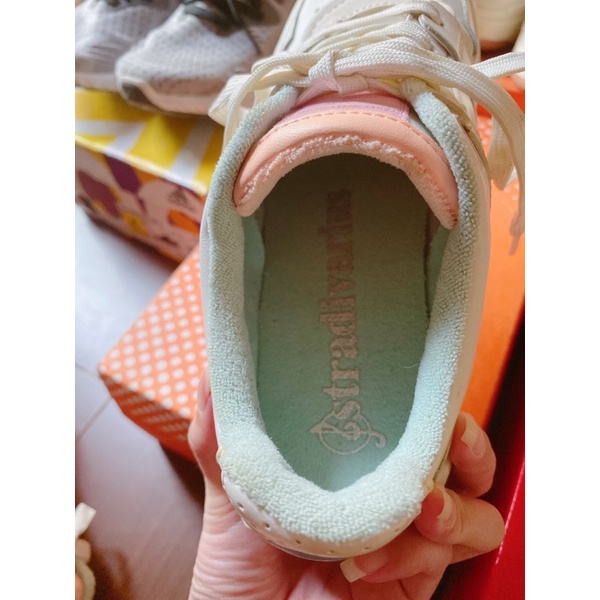 Thanh lý pass giày 𝑺𝑻𝑹𝑨𝑫𝑰𝑽𝑨𝑹𝑰𝑼𝑺 Size35