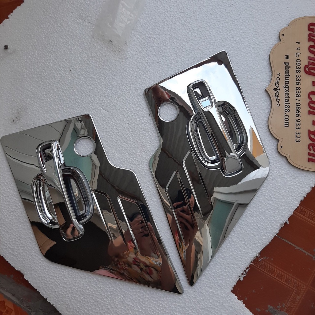 Ốp tay mở cửa hino có cánh chim