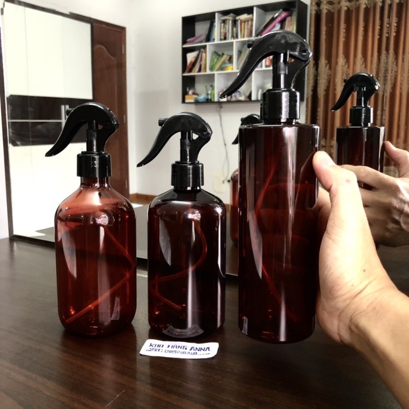 Bình Xịt nước phun sương trong suốt 500ml - Bình xịt tóc , xịt tưới hoa , Chai xịt sương tưới cây trong Bóp xịt màu đen