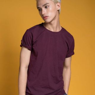 Áo thun unisex màu đỏ rượu AGE2X