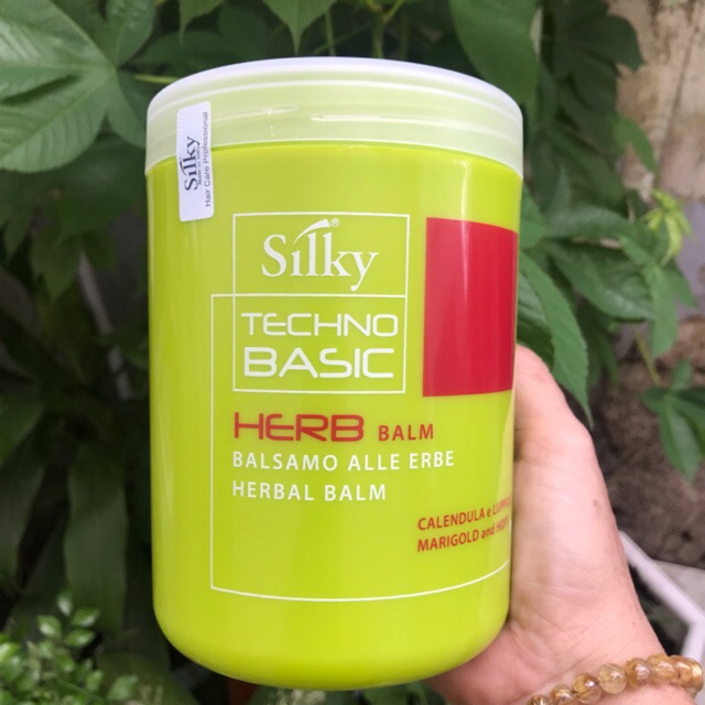 Hấp dầu ủ tóc thảo dược chăm sóc tóc hàng ngày Silky Herb Balm 1000ml